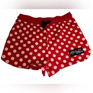 Disney Parks Minnie Mouse shorts!